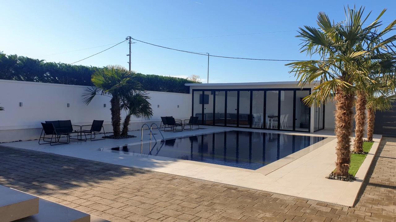 Lt Luxury Villa Rrushkull  외부 사진