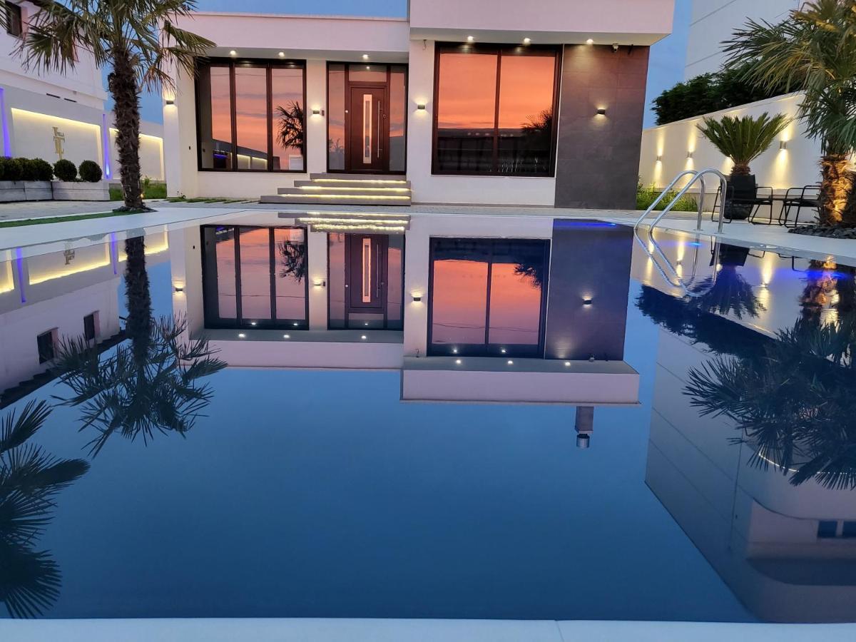 Lt Luxury Villa Rrushkull  외부 사진